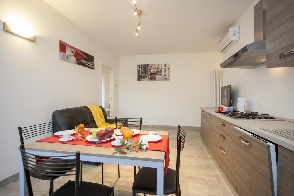 Appartamenti Residence Giardini リッチョーネ エクステリア 写真