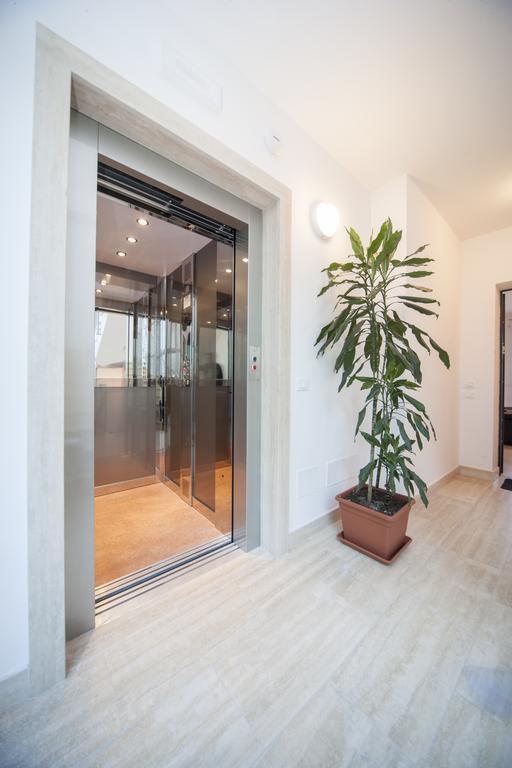 Appartamenti Residence Giardini リッチョーネ エクステリア 写真